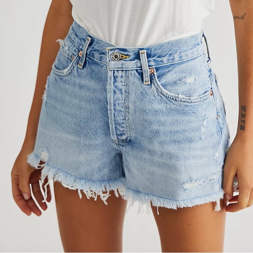 Agolde Parker Jean Shorts in Swapmeet Size 29